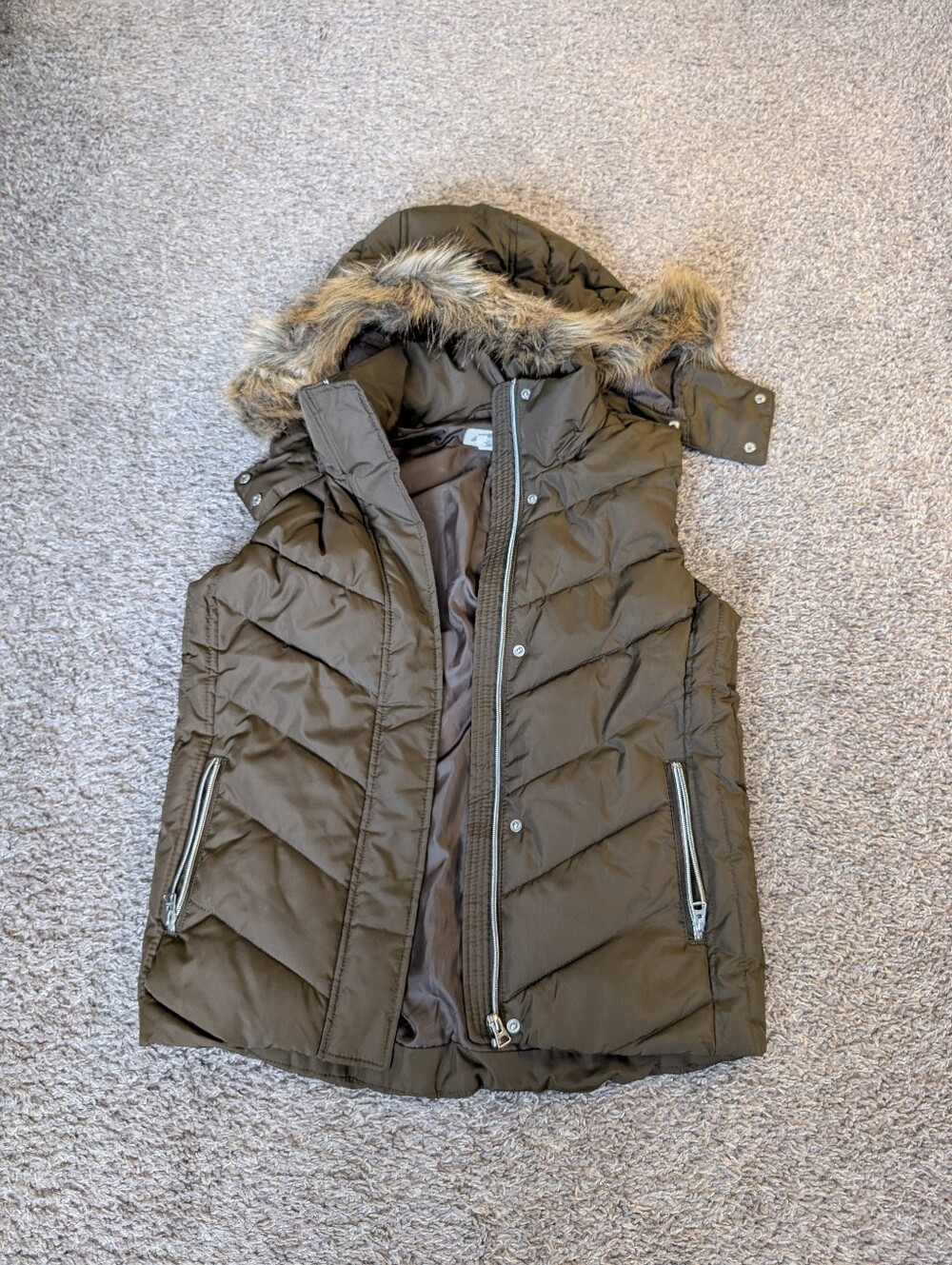 Brown Faux-Fur Hooded Puffer Vest
